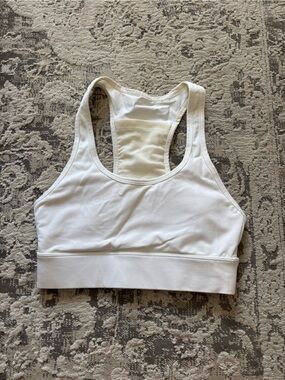 Fabletics top